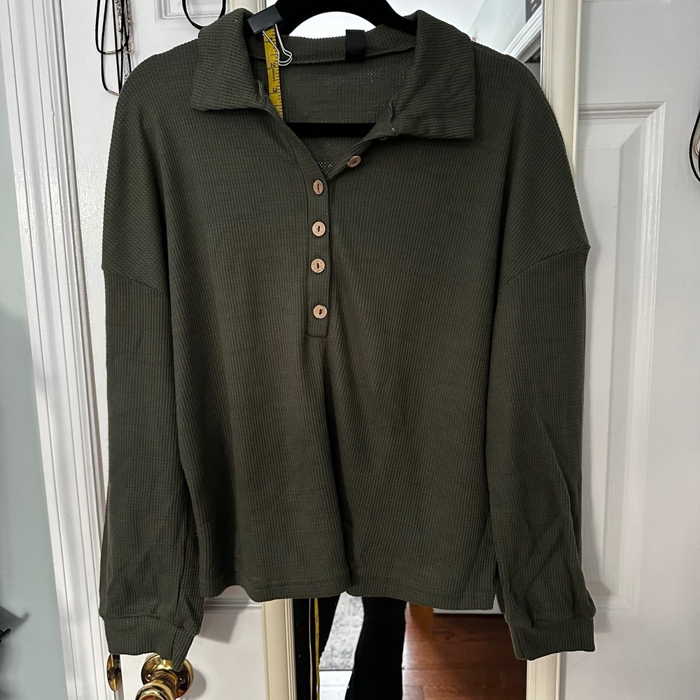 SHEIN Waffle Knit Collared Long Sleeve Button Up Top Olive Green Size Medium - Picture 5 of 11